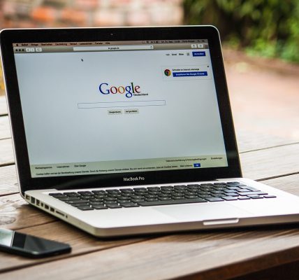 Co zrobić jeśli laptop lub komputer nie chce się włączyć?