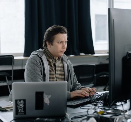 programowanie asynchroniczne
