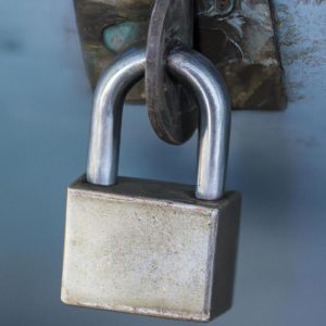 Cyberbezpieczeństwo dla firm: Jak chronić swoje dane przed atakami?