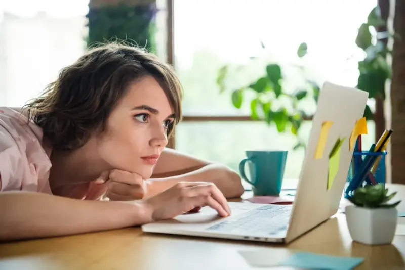 Produkty Apple Mac dla nastolatka